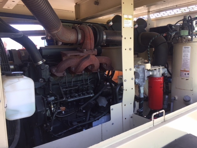  Doosan/ Ingersoll Rand XP375WJD-T3 Diesel Air Compressor