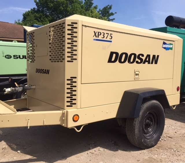  Doosan/ Ingersoll Rand XP375WJD-T3 Diesel Air Compressor