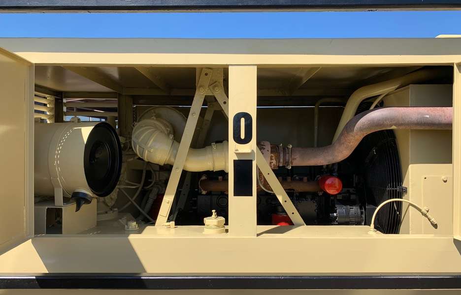  Ingersoll Rand 750 Diesel Air Compressor