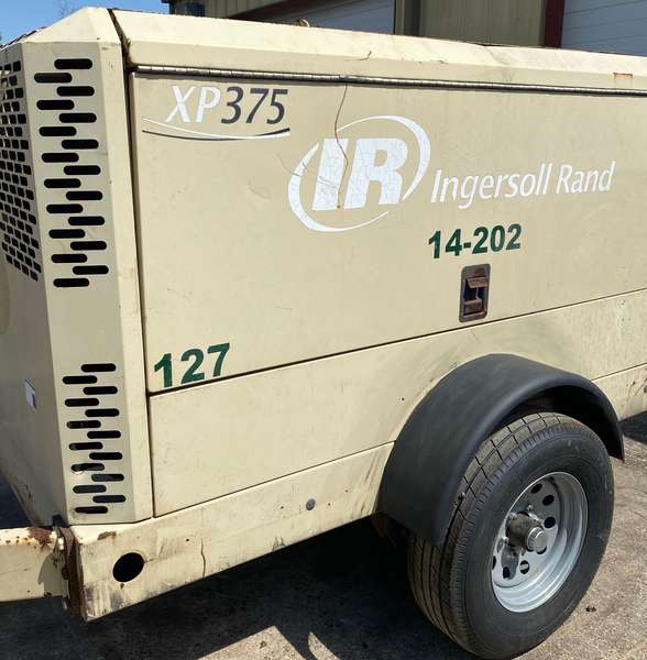 Used Ingersoll Rand XP375 Diesel Air Compressor