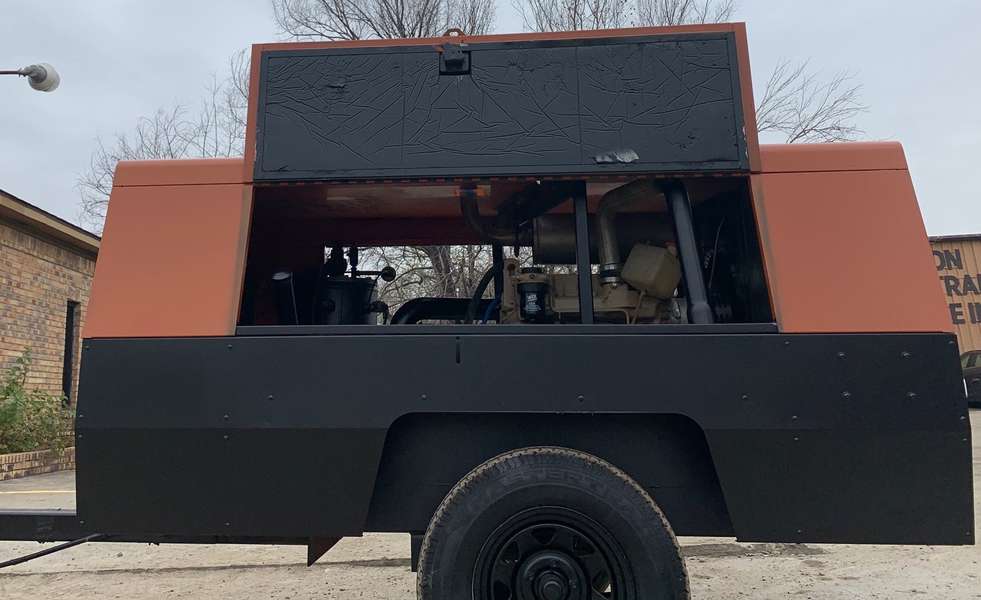 Low Hours Sullivan 210cfm Diesel Air Compressor