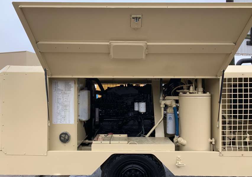 Used Ingersoll Rand XP525 Diesel Air Compressor