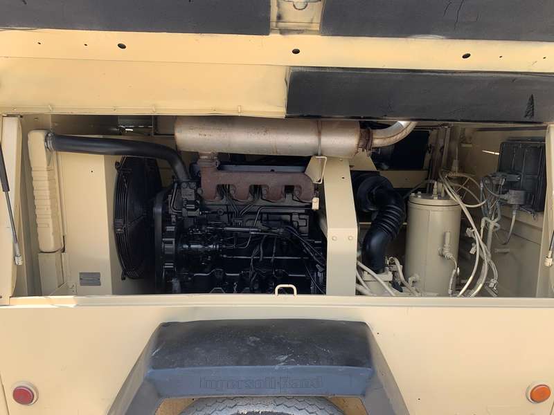 Used Doosan XP185WJD Diesel Air Compressor