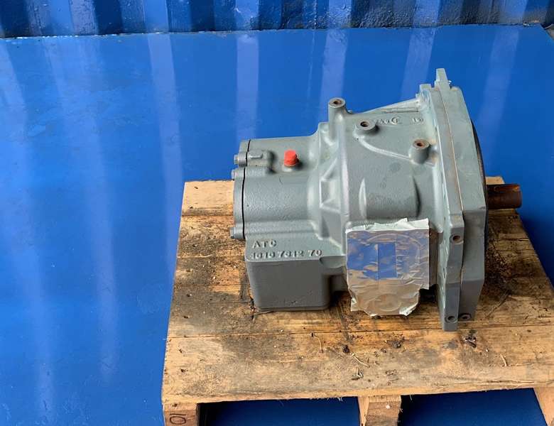  Atlas Copco 185cfm Air Compressor End