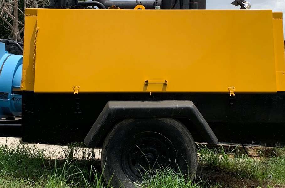 Used Atlas copco XAS97 Diesel Air Compressor