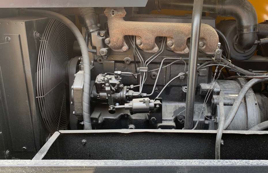 Used Atlas copco XAS97 Diesel Air Compressor