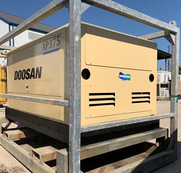Used Doosan XP375WIR-T3 Diesel Air Compressor