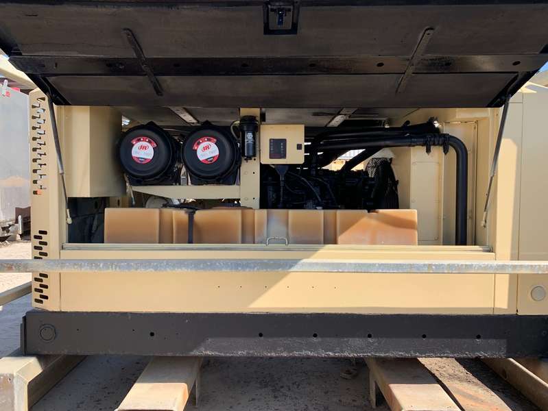 Used Doosan XP375WIR-T3 Diesel Air Compressor