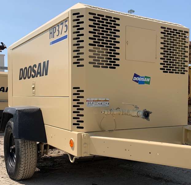 Used Doosan HP375WCU-T3 Diesel Air Compressor