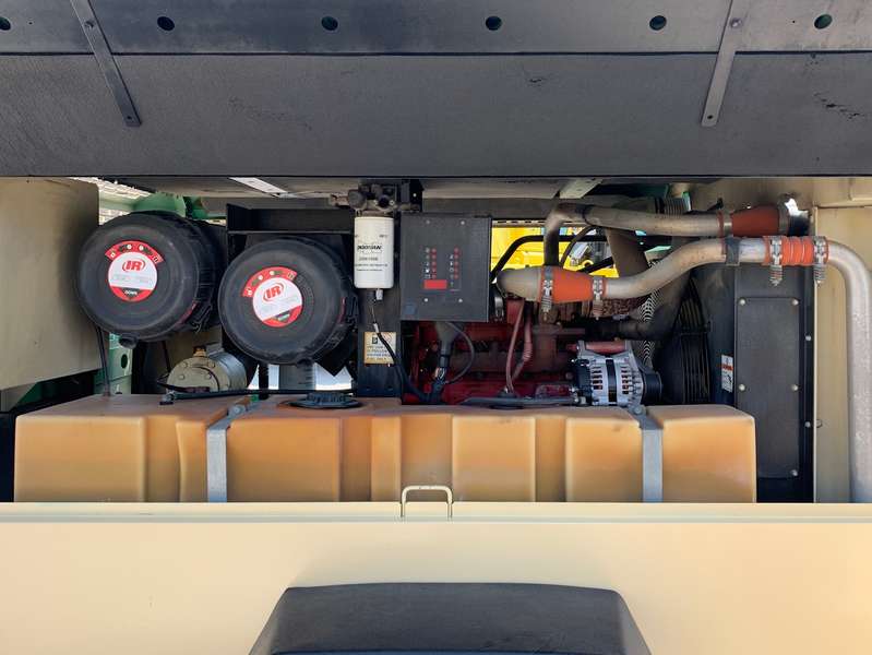 Used Doosan HP375WCU-T3 Diesel Air Compressor