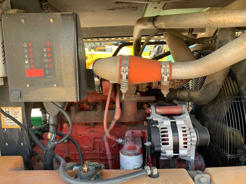 Used Doosan HP375WCU-T3 Diesel Air Compressor