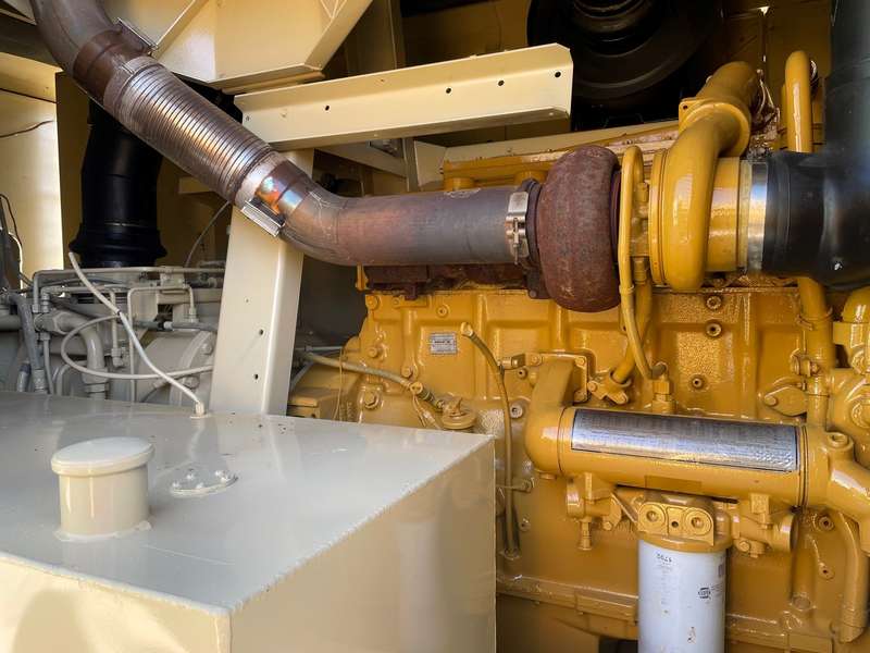 Used Ingersoll Rand XHP900WCAT Diesel Air Compressor