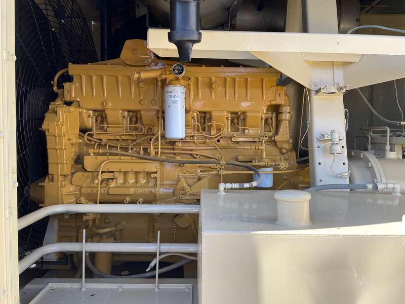 Used Ingersoll Rand XHP900WCAT Diesel Air Compressor