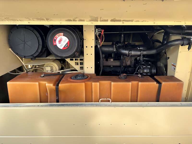 Used Ingersoll Rand XP375 Diesel Air Compressor