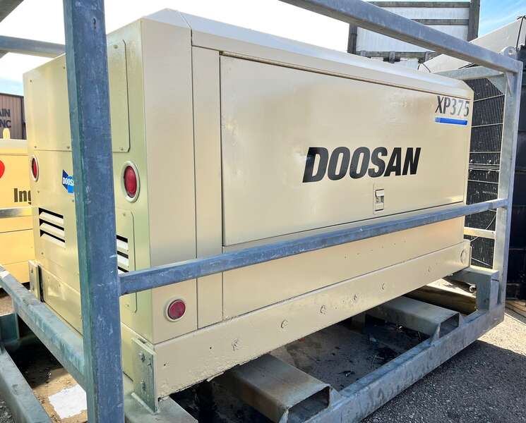 Used Doosan XP375 Diesel Air Compressor