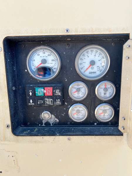 Used Doosan P425/HP375WCU-T4I Diesel Air Compressor