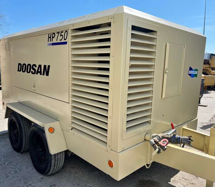 Used Doosan HP750WCU Diesel Air Compressor