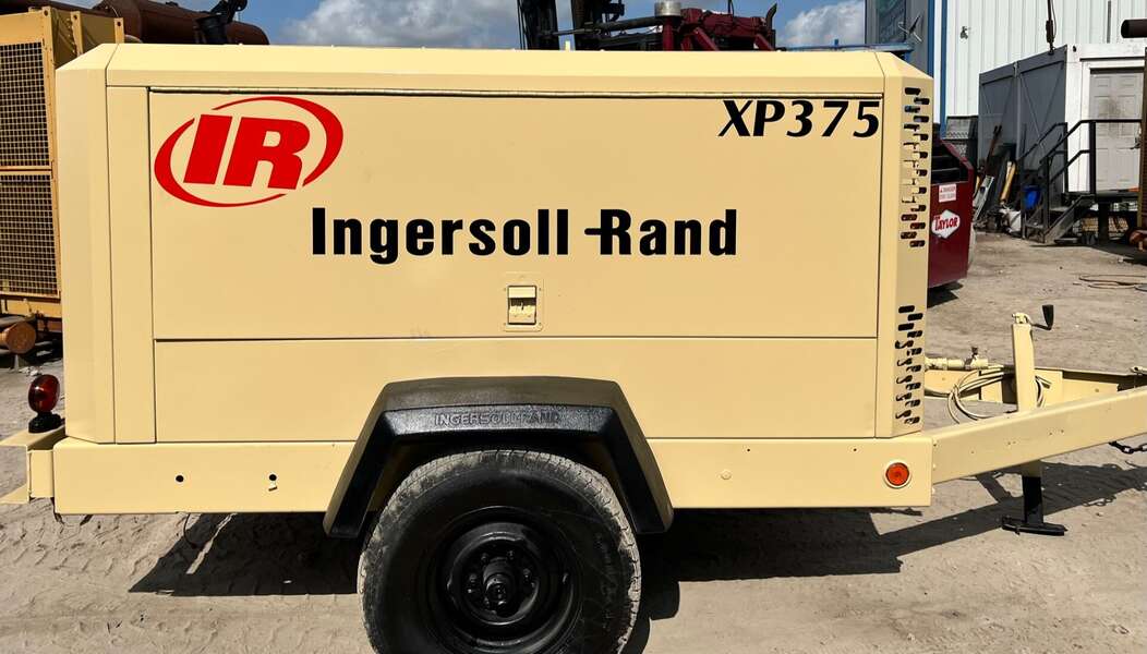 Used Ingersoll Rand XP375WIR Diesel Air Compressor