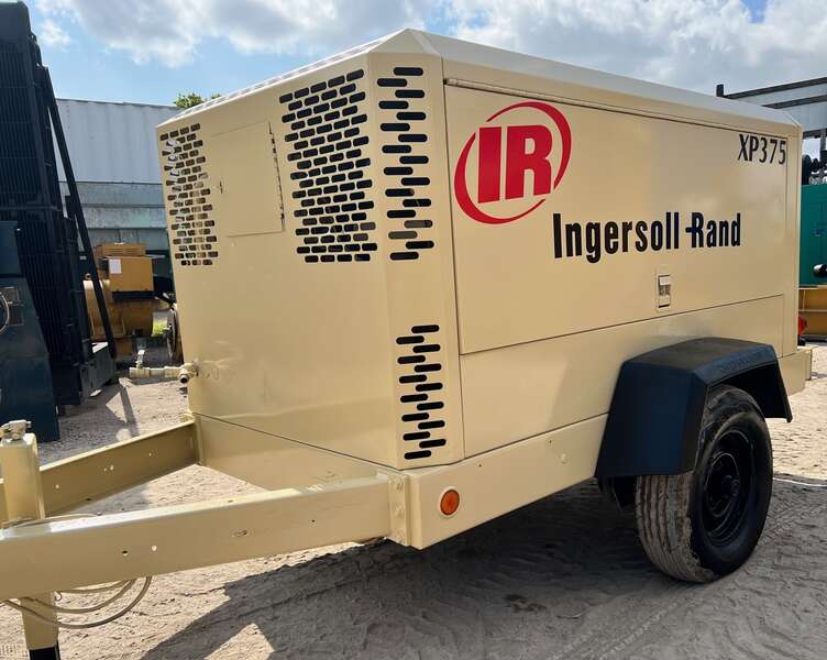 Used Ingersoll Rand XP375WIR Diesel Air Compressor