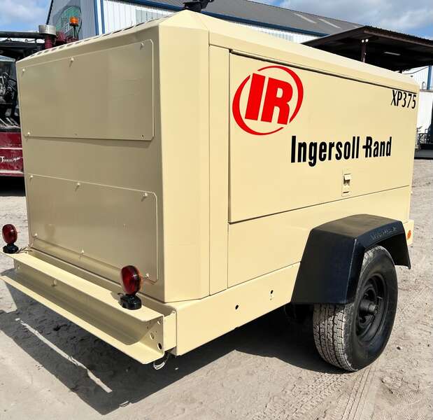 Used Ingersoll Rand XP375WIR Diesel Air Compressor