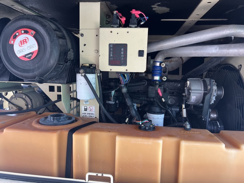 Used Ingersoll Rand Doosan XP375WJD Diesel Air Compressor