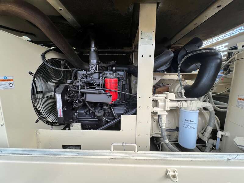 Used Ingersoll Rand Doosan XP375WCU Diesel Air Compressor
