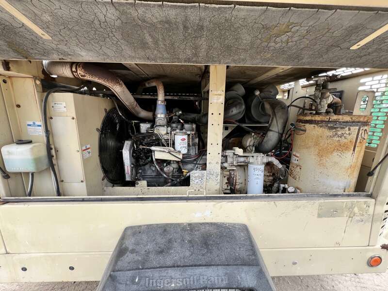 Used Ingersoll Rand XP375WCU Diesel Air Compressor