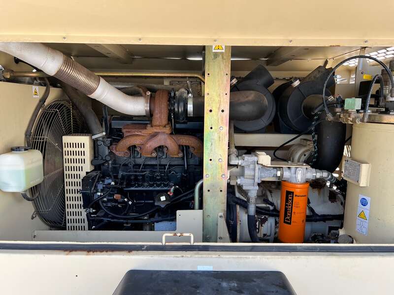 Used Doosan P425 Diesel Air Compressor
