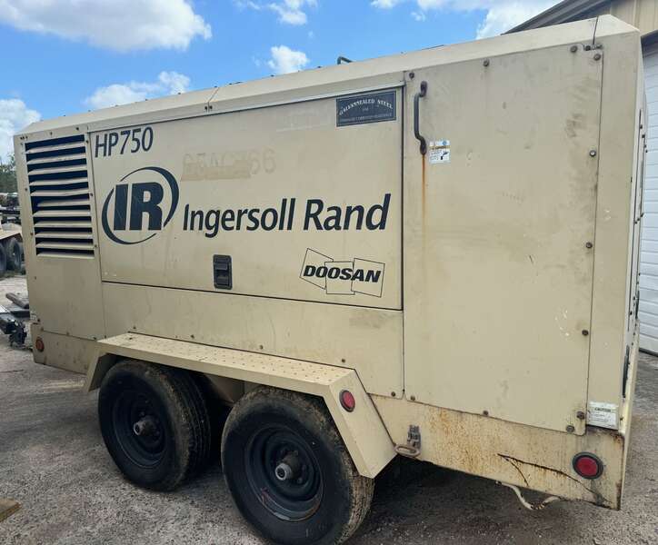 Used Doosan HP750WCU-T3 Diesel Air Compressor