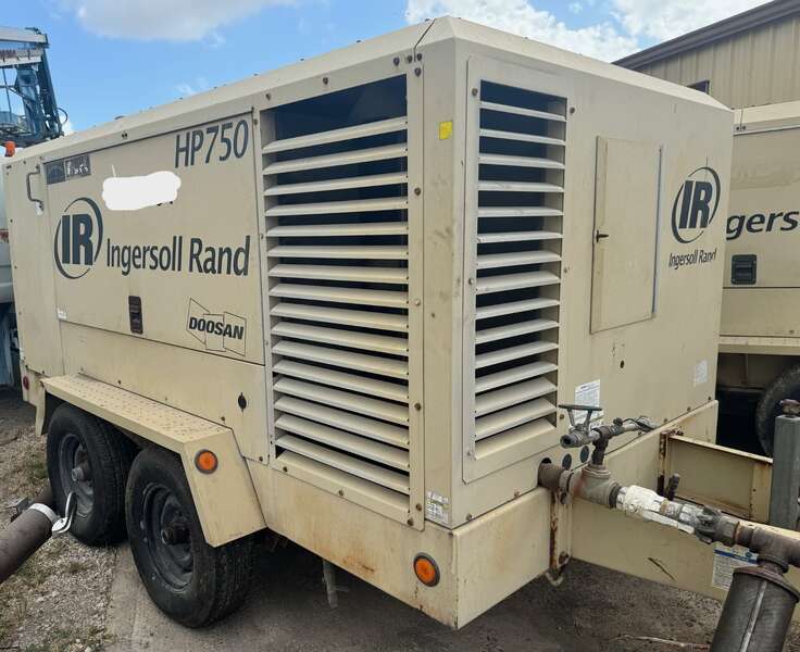 Used Doosan HP750WCU-T3 Diesel Air Compressor