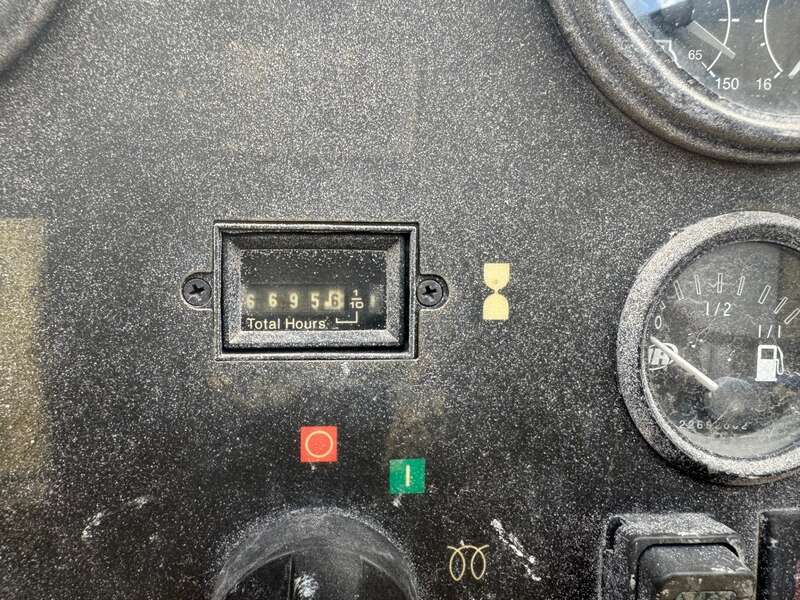 Used Doosan HP750WCU-T3 Diesel Air Compressor