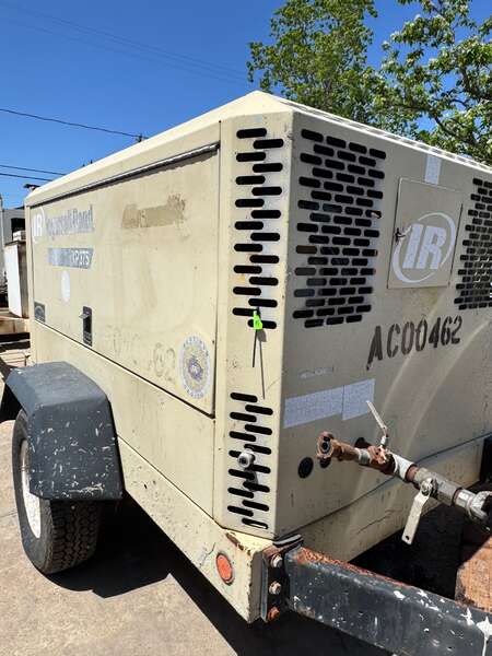 Used Ingersoll Rand XP375WIR Diesel Air Compressor