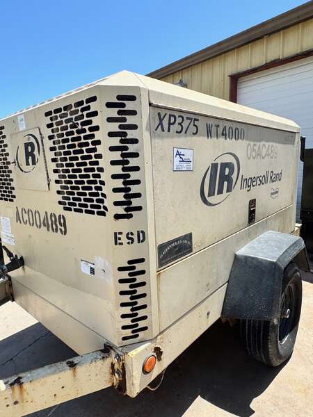 Used Doosan XP375WIR-T3 Diesel Air Compressor