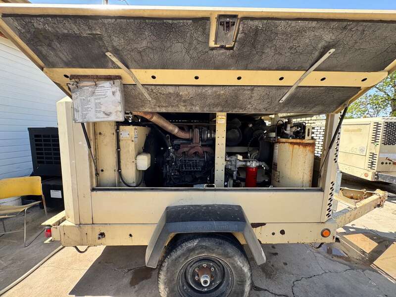 Used Doosan XP375WIR-T3 Diesel Air Compressor