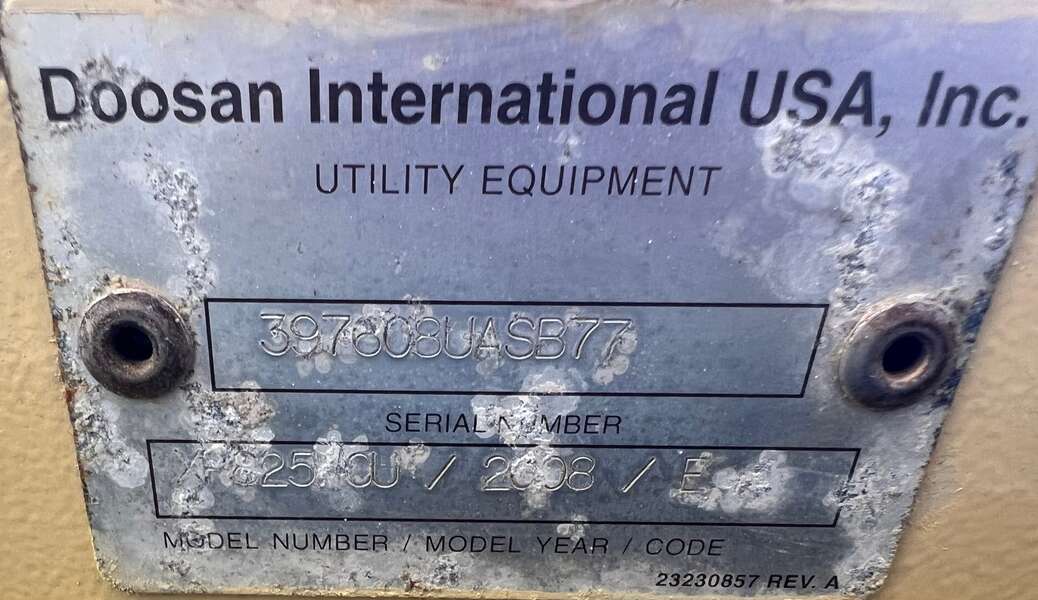 Used Ingersoll Rand XP825WCU Diesel Air Compressor