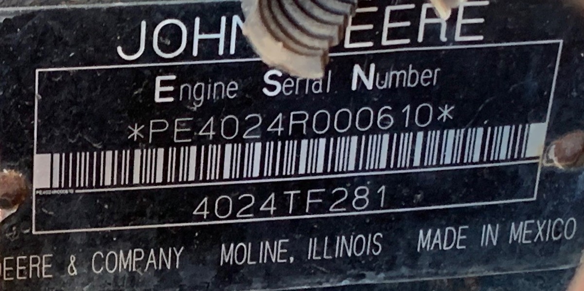 Used John Deere 4024 Engine Core