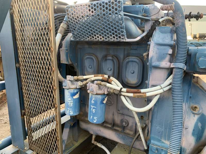 Used Detroit Diesel 371 Diesel Engine