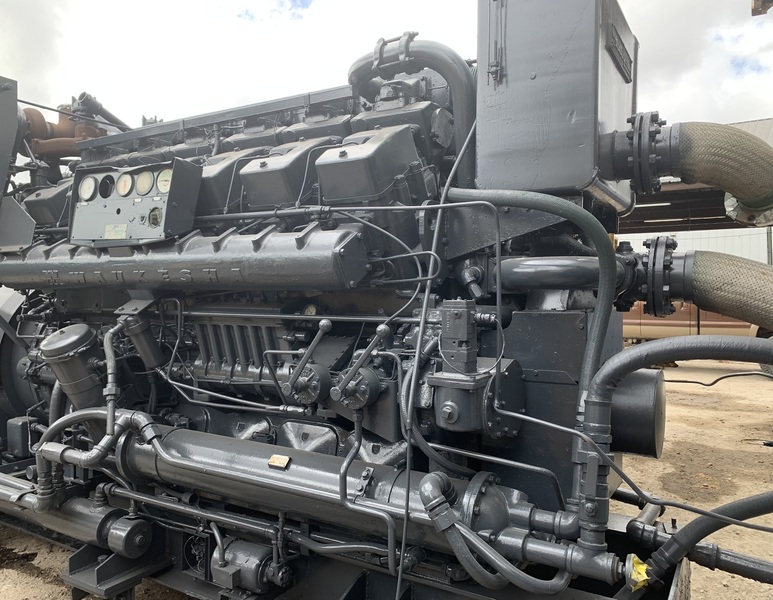 Used Waukesha L6670DSIU Diesel Engine