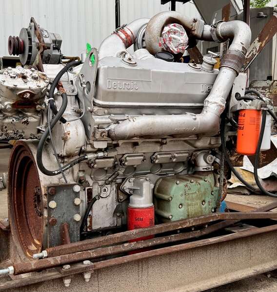 Used Detroit 8V92T Diesel Engine