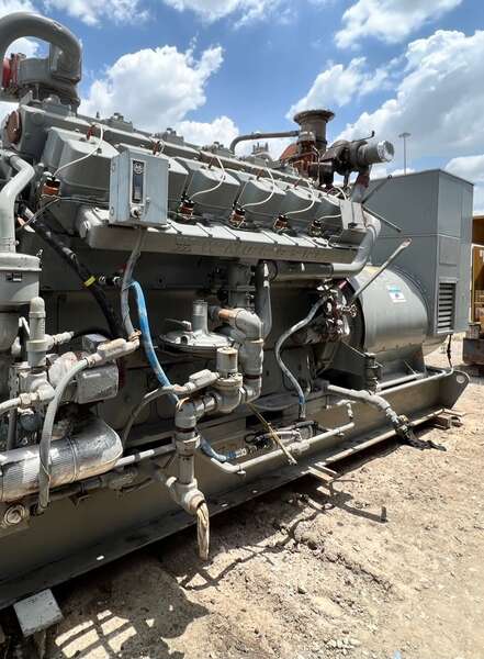 Used Waukesha 7042GSI Gas Engine