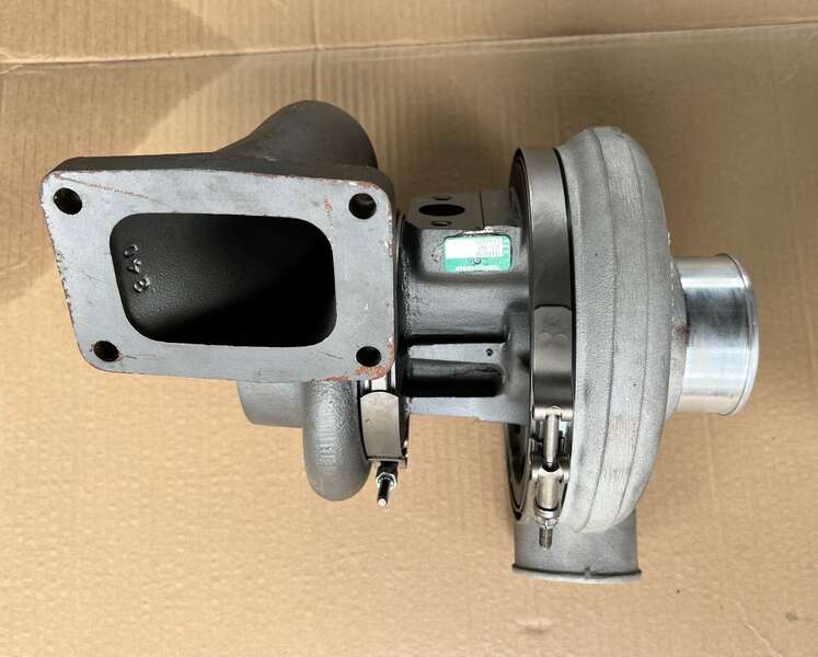 Used Cummins/Mack Turbo Engine Parts
