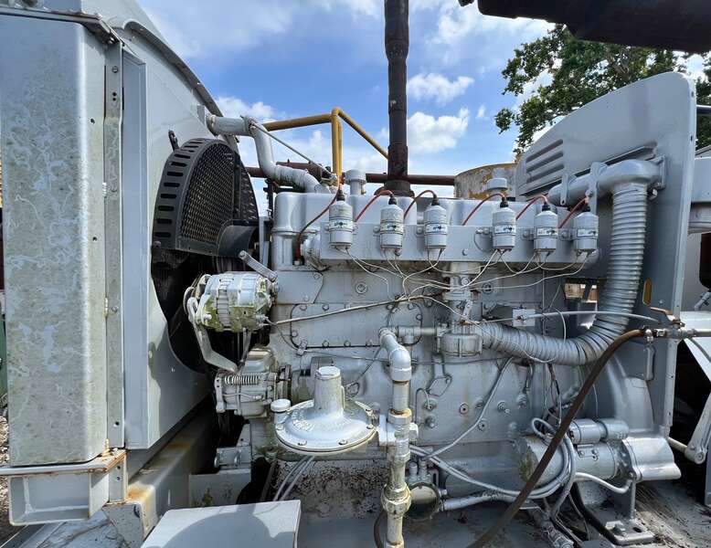 Used Waukesha F817 Gas Engine