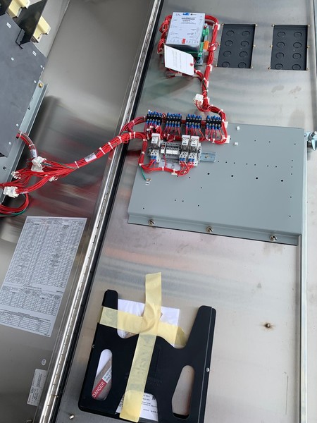 New Eaton Cutler Hammer 600AMP Automatic Transfer Switch