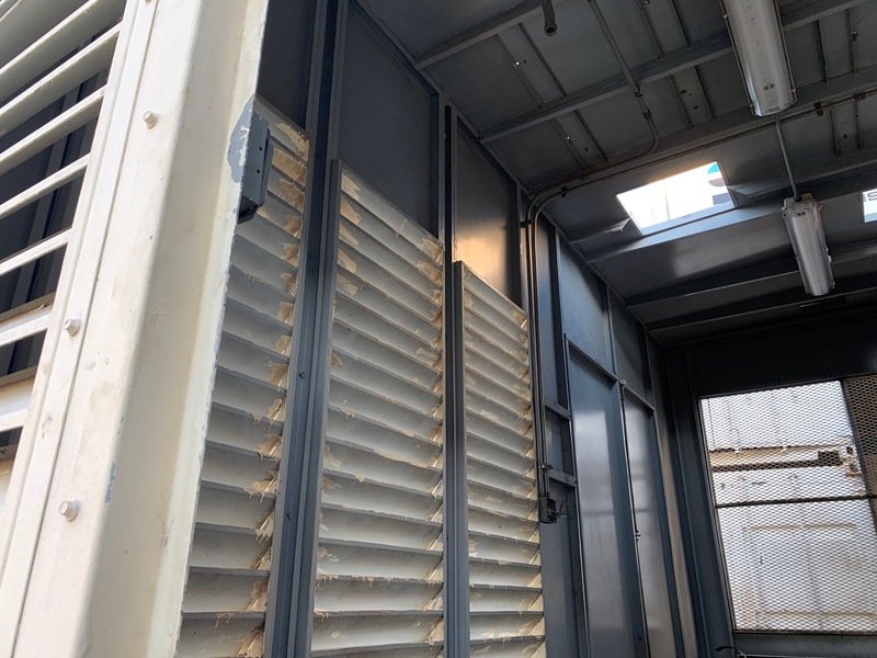 Used Enclosure with Base tank Made for 1000kW Generator Enclosure