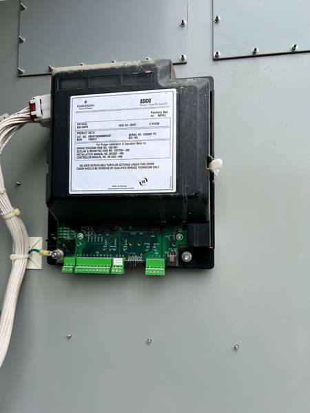 Used ASCO 800AMP 480V Disconnect Automatic Transfer Switch