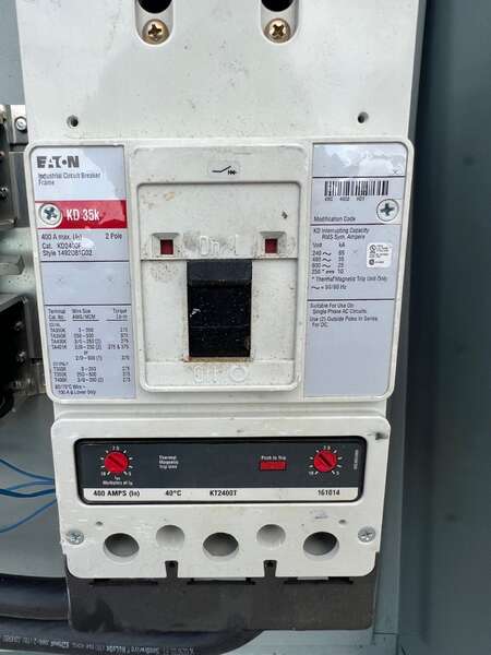 Like New Eaton 400amp 240V Automatic Transfer Switch