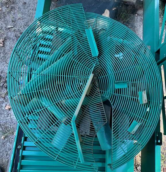 Used Cummins NTA855 600HP Radiator