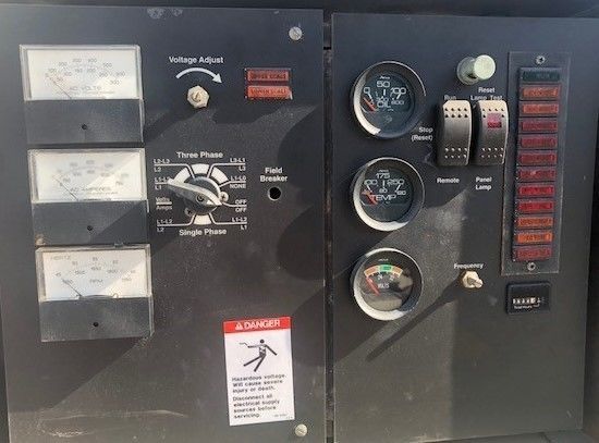  Waukesha 250kW Gas Generator