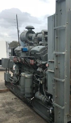  Waukesha 250kW Gas Generator