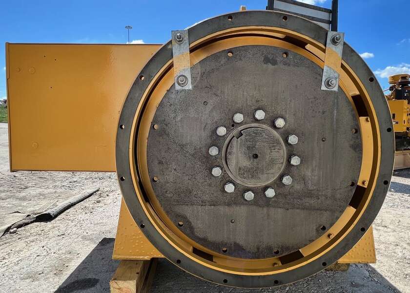 Reconditioned Kato 800kW Generator End